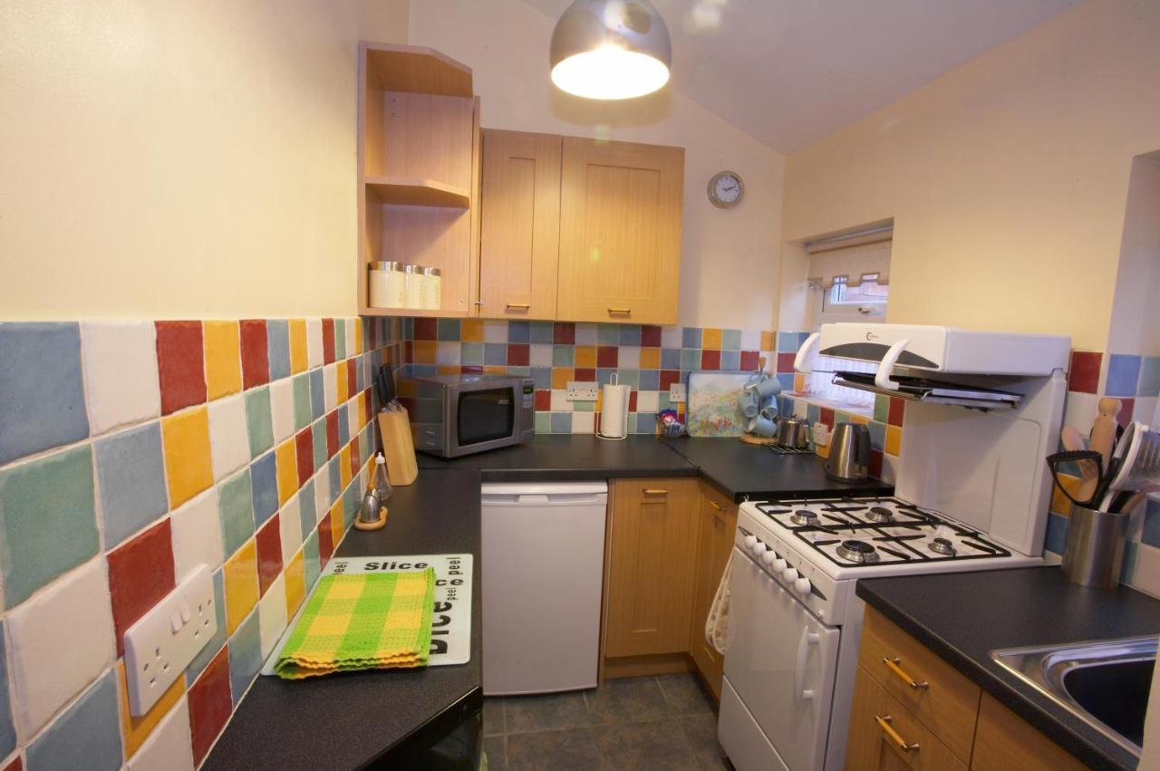 Saltburn Holidays Primrose Cottage Гисборо Экстерьер фото